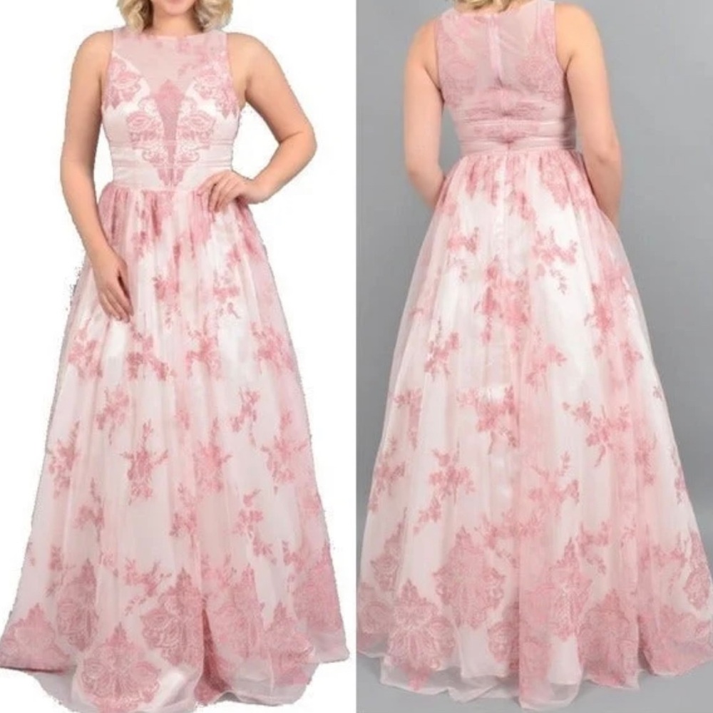 Camille La Vie Pink Lace sparkly‎ Dress for prom or wedding size 4
